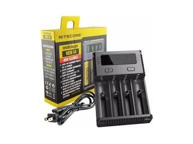 BATTERY CHARGER 4-SLOT/INTELLICHARGER NEW I4 NITECORE