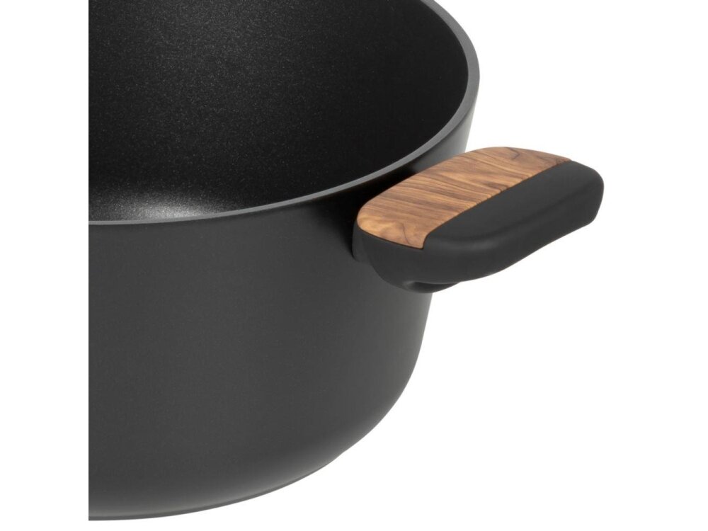 CASSEROLE D24CM 4.4L/93188 RESTO 7