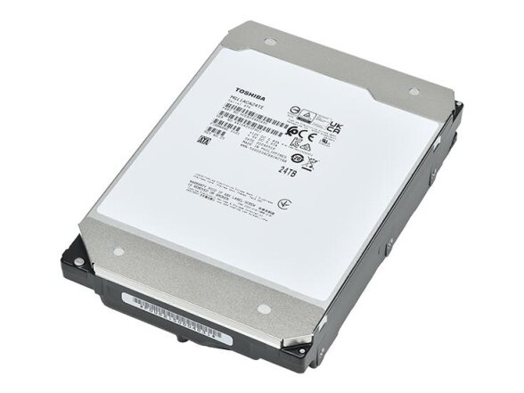 HDD|TOSHIBA| 16 TB|Serial ATA III|Buffer 1024 MB|7200 RPM|3.5 "|MG11ACA16TE HDD|TOSHIBA| 16 TB|Serial ATA III|Buffer 1024 MB|7200 RPM|3.5 "|MG11ACA16TE