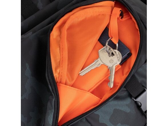 NB BACKPACK RUCKSACK 17.3"/7661 CAMO RIVACASE 11 NB BACKPACK RUCKSACK 17.3"/7661 CAMO RIVACASE 11